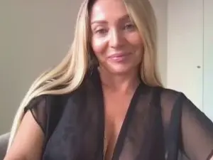 Chloeblond  live sex cam