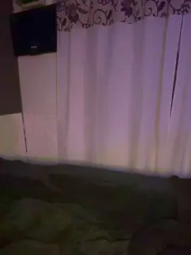 Foxxx86  live sex cam