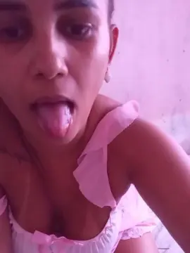 Gabi21  live sex cam