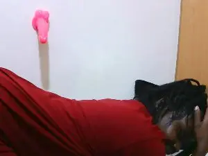 Hot_awino  live sex cam