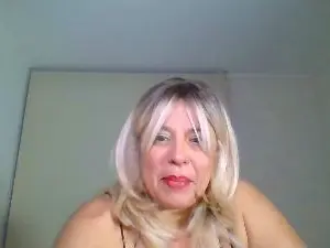 LadySuMilf  live sex cam