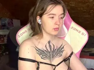 MarylnMogus  live sex cam