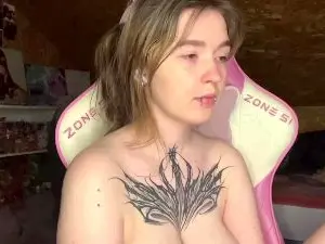 MarylnMogus  live sex cam