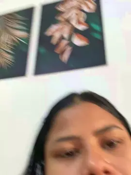 Tigresa2024  live sex cam