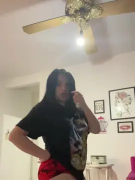 Tl_martitontita  live sex cam