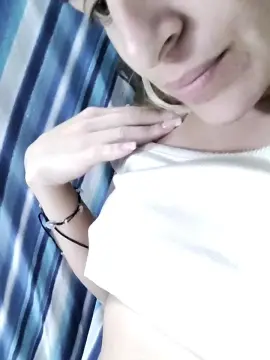 Alexanblond  live sex cam