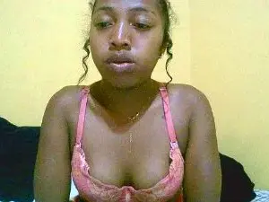 Aliciana_21  live sex cam