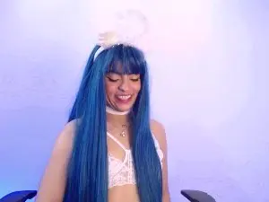 Sharlotessence  live sex cam