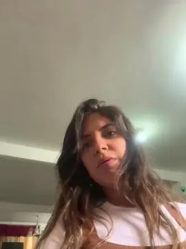 Tropicoqueta  live sex cam