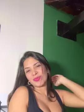 Tropicoqueta  live sex cam