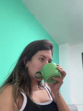 Tropicoqueta  live sex cam