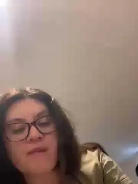 Danny23  live sex cam