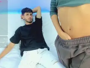 Drake_and_zara  live sex cam