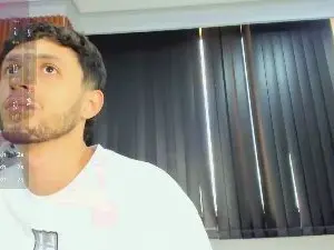 Drake_and_zara  live sex cam