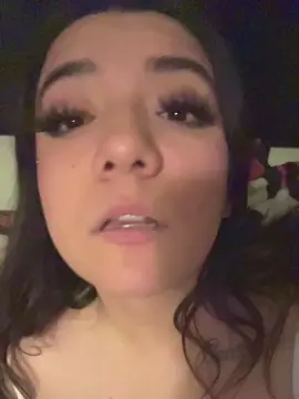 Porcelaindoll19  live sex cam
