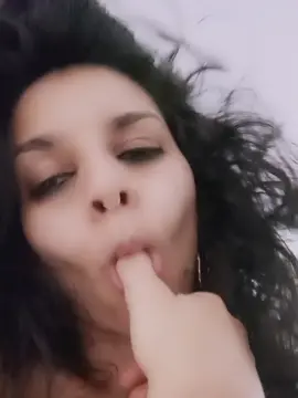 Sabrinah88  live sex cam