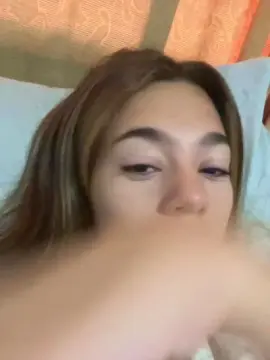 Milagrossuwu  live sex cam