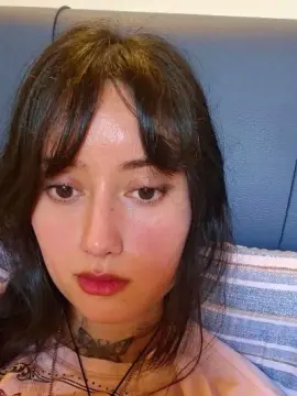 Cleopatra111  live sex cam