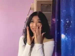 LeilaLoyack  live sex cam