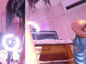 MayaRouse  live sex cam