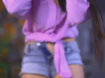 RosalynAthay  live sex cam