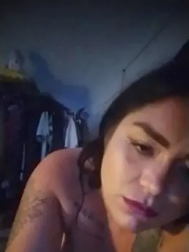 QenciQueen  live sex cam
