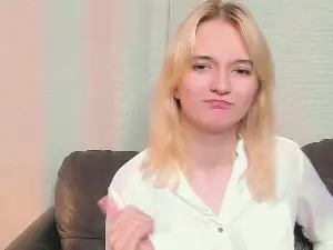 EldoraCreason  live sex cam