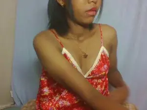 Keniesexxy  live sex cam