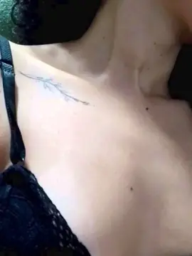 Eyesveus  live sex cam