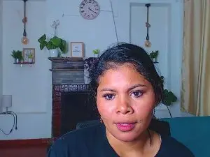 Emma_hassani  live sex cam