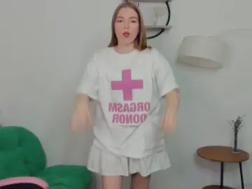 TanjaMatusiak  live sex cam