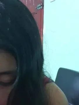 Xsexibelu  live sex cam