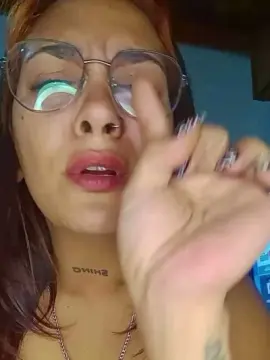 Kuramaqueen  live sex cam