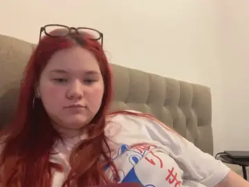 OlgaZakutney  live sex cam