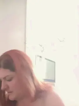 Puffettaa  live sex cam