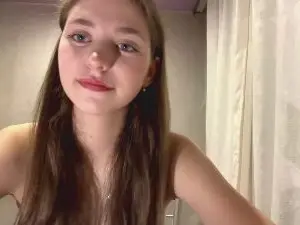 CristineNettik  live sex cam