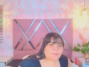 Dolce_pearl  live sex cam