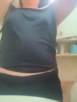 Lauretta30  live sex cam