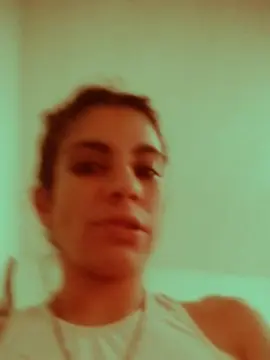 Titalinda  live sex cam