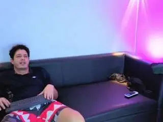 Emily-dior  live sex cam