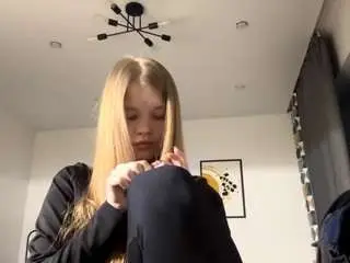 Jacquelindefilippi  live sex cam