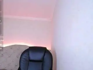Mia-palmeer  live sex cam