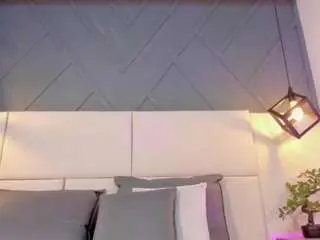 Miia-ferrari  live sex cam