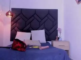 Miia-ferrari  live sex cam