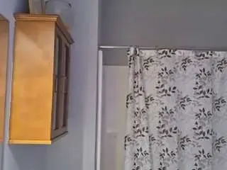 Sheshee007  live sex cam