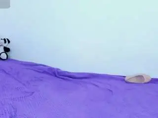 Emilywilsson27  live sex cam