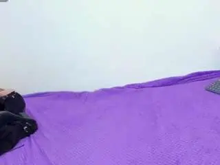 Emilywilsson27  live sex cam