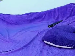Emilywilsson27  live sex cam