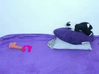 Emilywilsson27  live sex cam