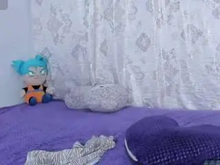 Emilywilsson27  live sex cam
